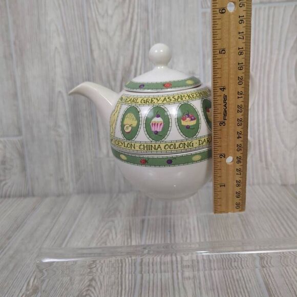 Vintage Arthur Wood Est 1884 Tea for One Set Stacking Teapot & Cup White Green - Picture 9 of 9